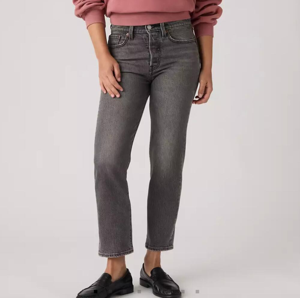 Levi's Wedgie Dark-wash jeans size 27